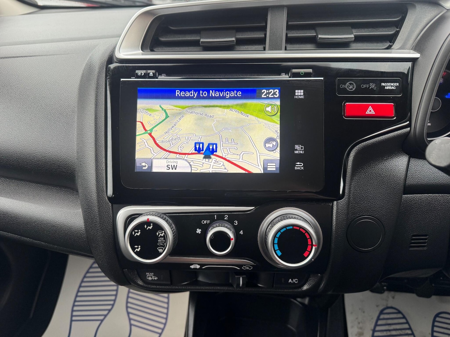 Used Honda Jazz 2017 for sale - 76633011: Photo 9