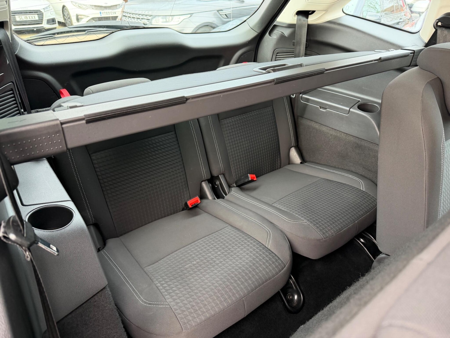 Used Ford Grand C-Max 2018 for sale - 77091409: Photo 14