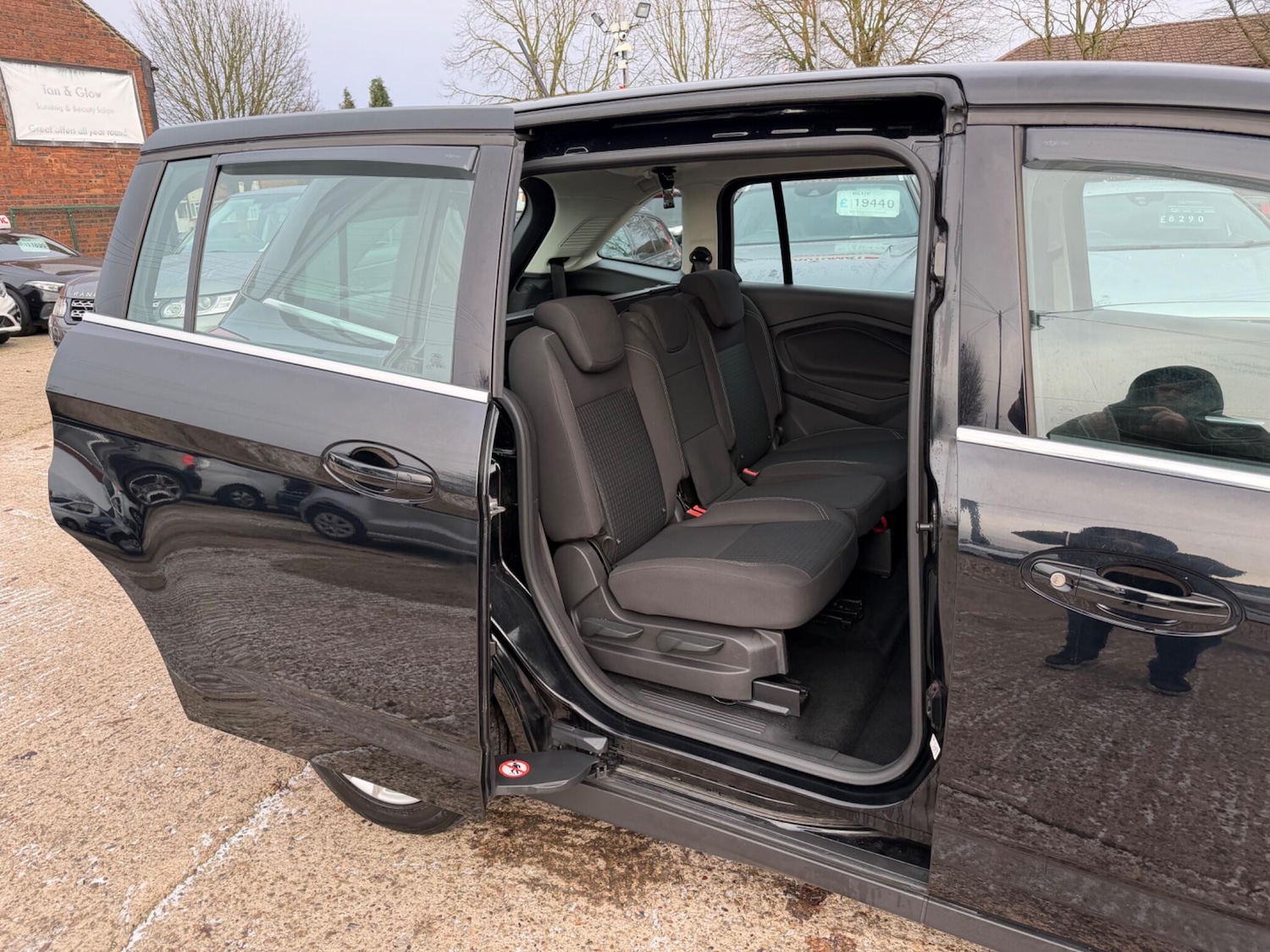 Used Ford Grand C-Max 2018 for sale - 77091409: Photo 28