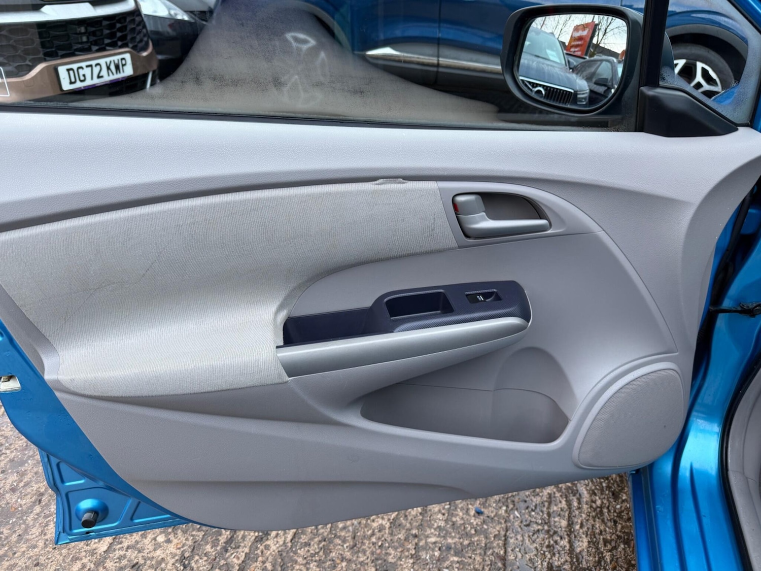 Used Honda Insight 2010 for sale - 77440113: Photo 25