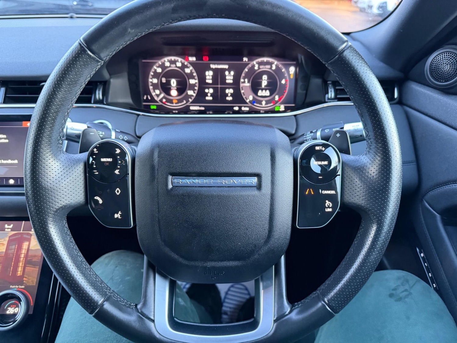 Used Land Rover Range Rover Evoque 2019 for sale - 77214937: Photo 32