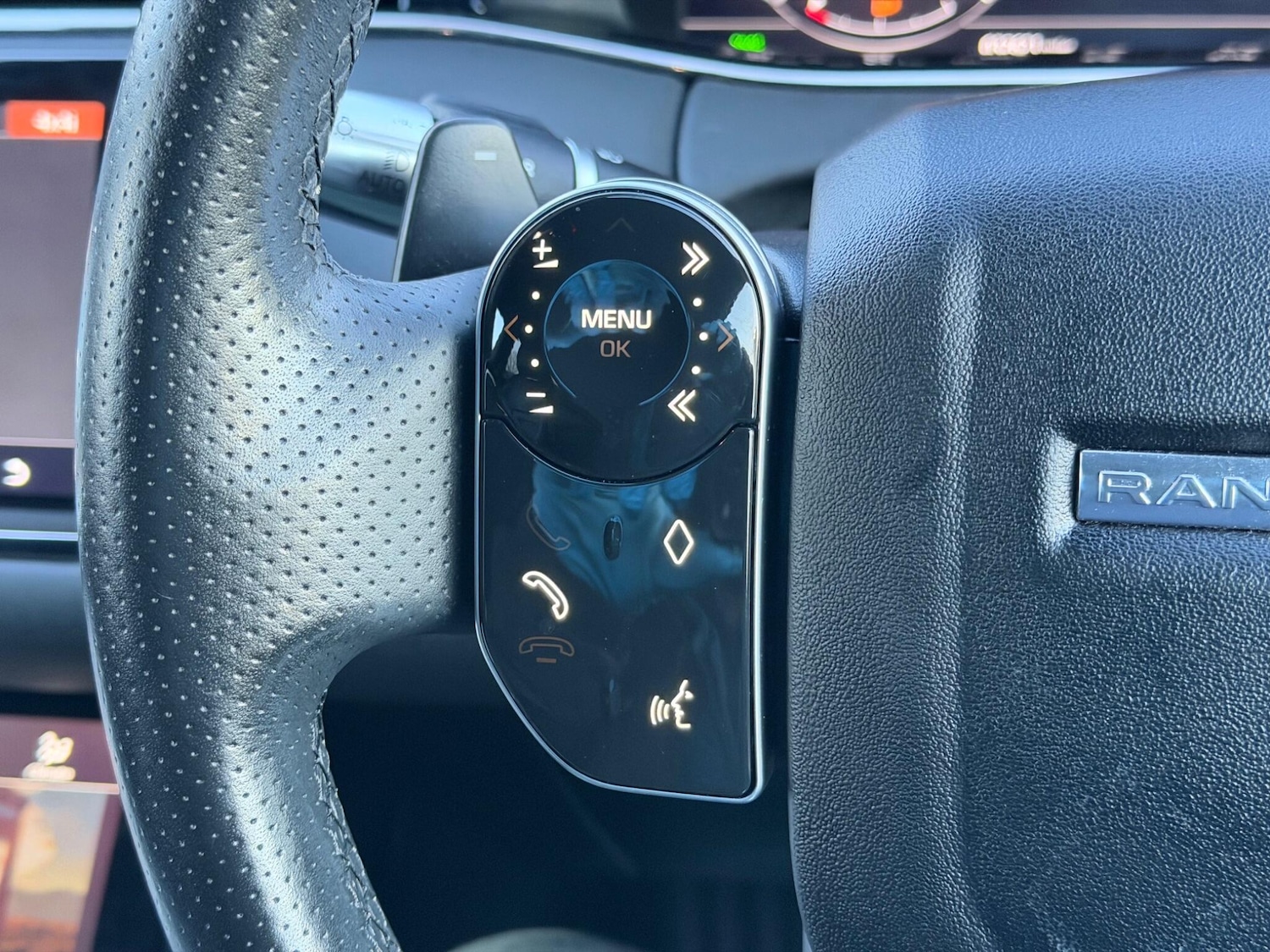 Used Land Rover Range Rover Evoque 2019 for sale - 77214937: Photo 36