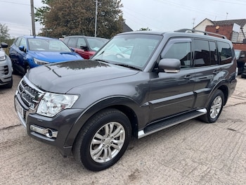 Used Mitsubishi Shogun 2017 for sale - 79550951: Photo