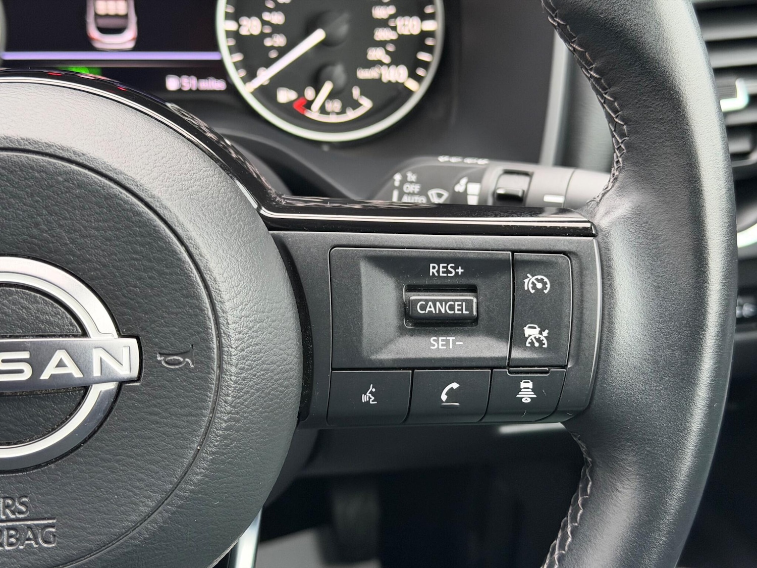 Used Nissan Qashqai for sale - 77425265: Photo 28