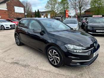 Used Volkswagen Golf 2019 for sale - 74477512: Photo