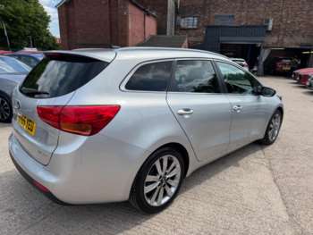 Used Kia Ceed 2015 for sale - 74738475: Photo