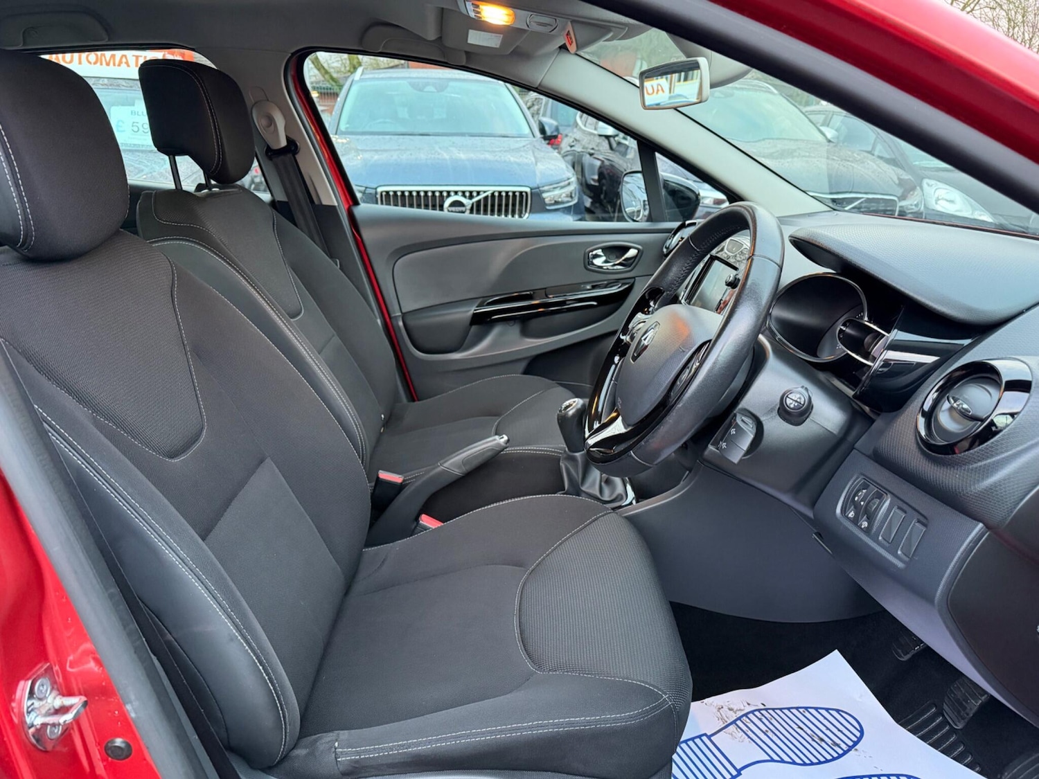 Used Renault Clio 2013 for sale - 77376867: Photo 12