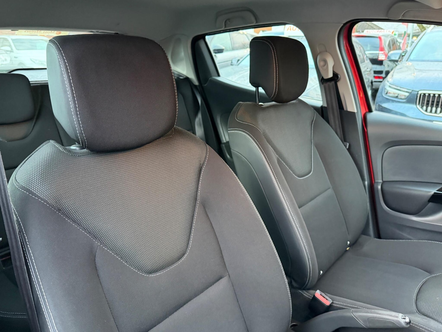 Used Renault Clio 2013 for sale - 77376867: Photo 18