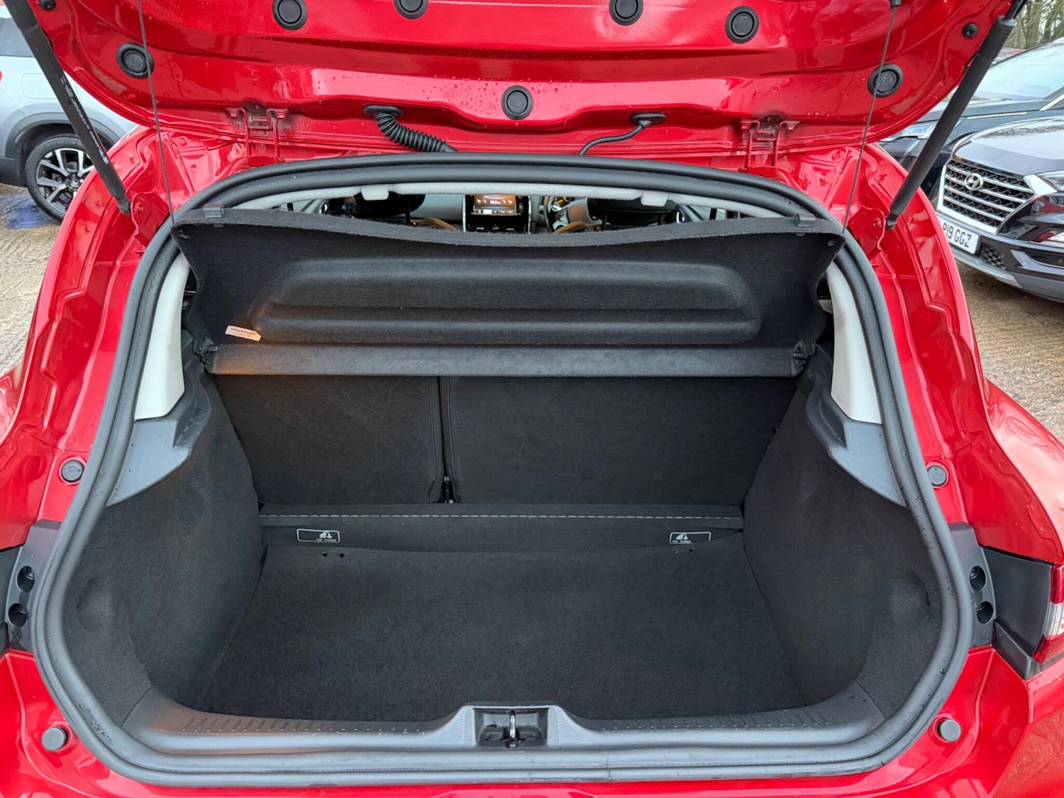 Used Renault Clio 2013 for sale - 77376867: Photo 21