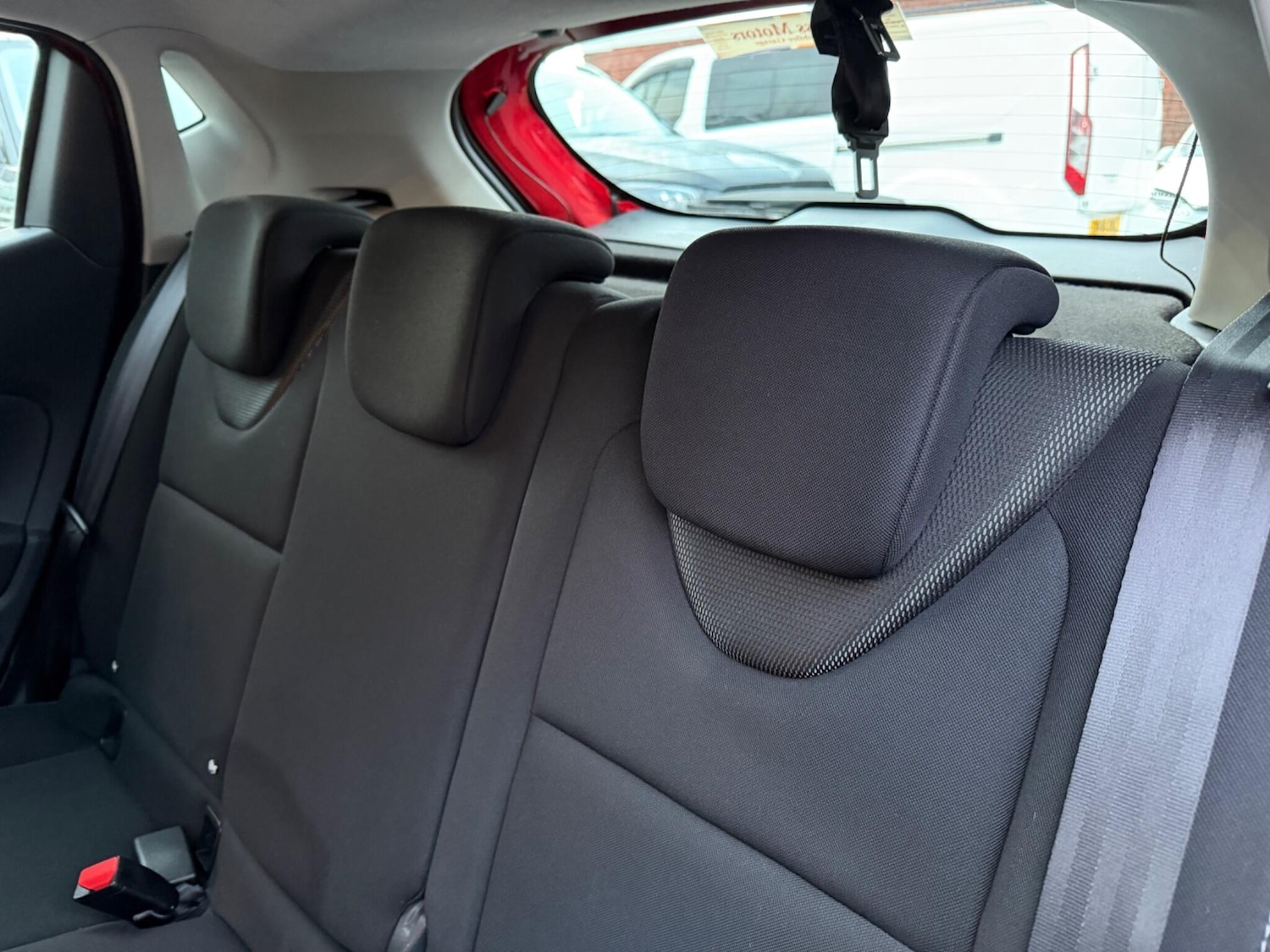 Used Renault Clio 2013 for sale - 77376867: Photo 24