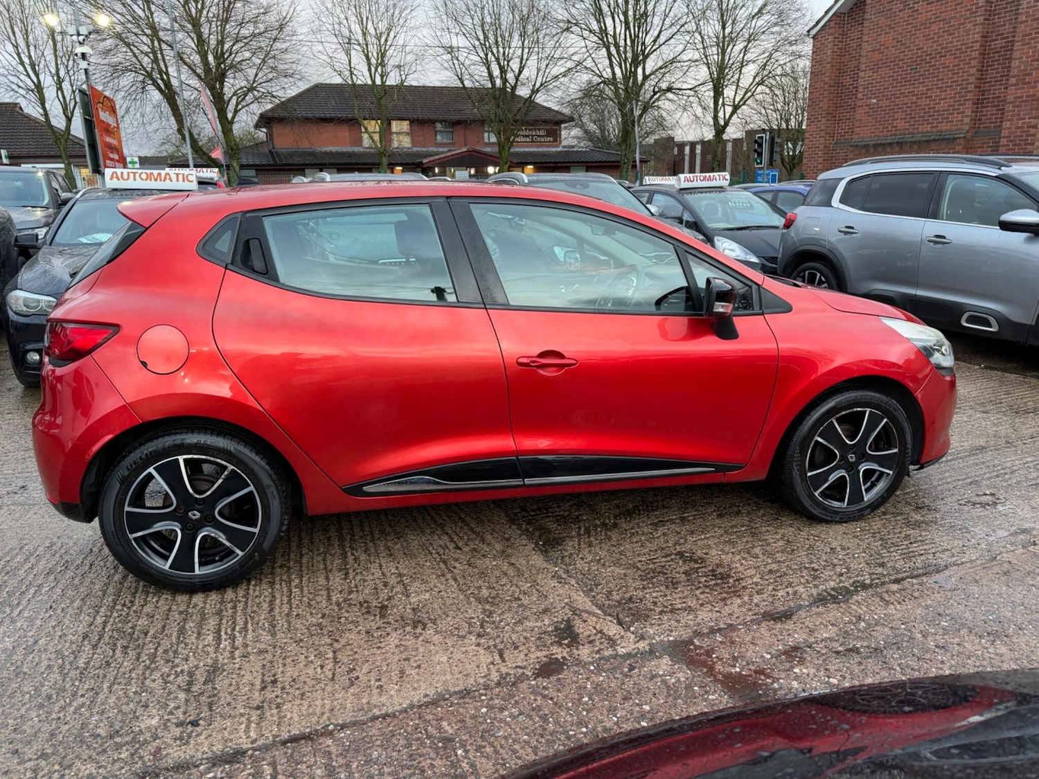 Used Renault Clio 2013 for sale - 77376867: Photo 8