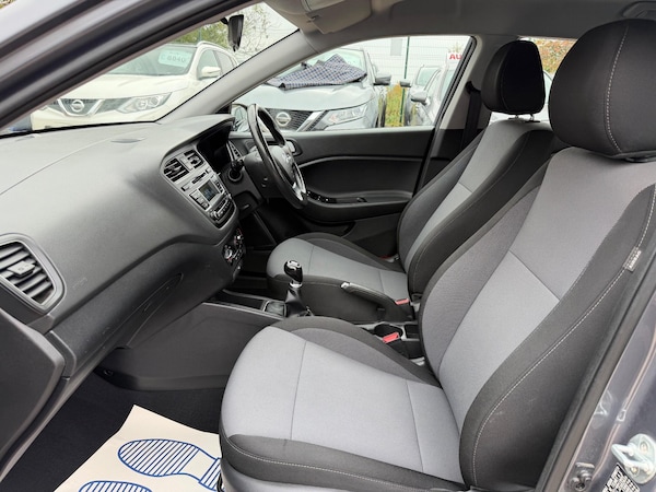 Used Hyundai i20 2017 for sale - 76282613: Photo 12