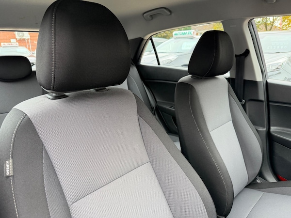 Used Hyundai i20 2017 for sale - 76282613: Photo 25