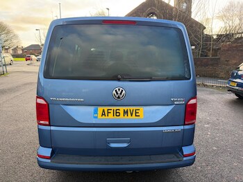 Used Volkswagen Transporter 2016 for sale - 76952283: Photo