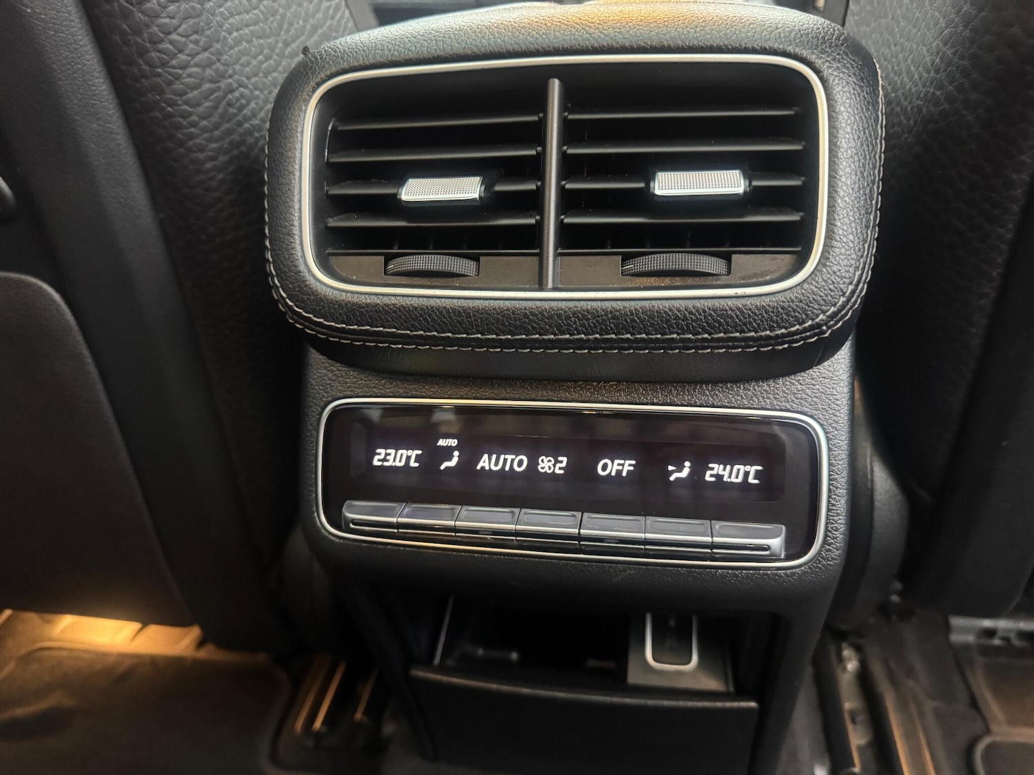 Used Mercedes-Benz GLS 2019 for sale - 76562241: Photo 46