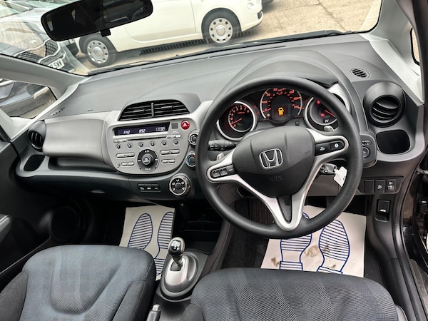 Used Honda Jazz 2009 for sale - 76226951: Photo 21