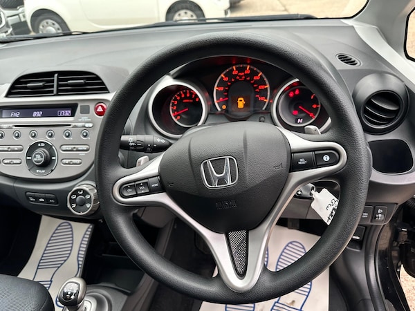 Used Honda Jazz 2009 for sale - 76226951: Photo 22