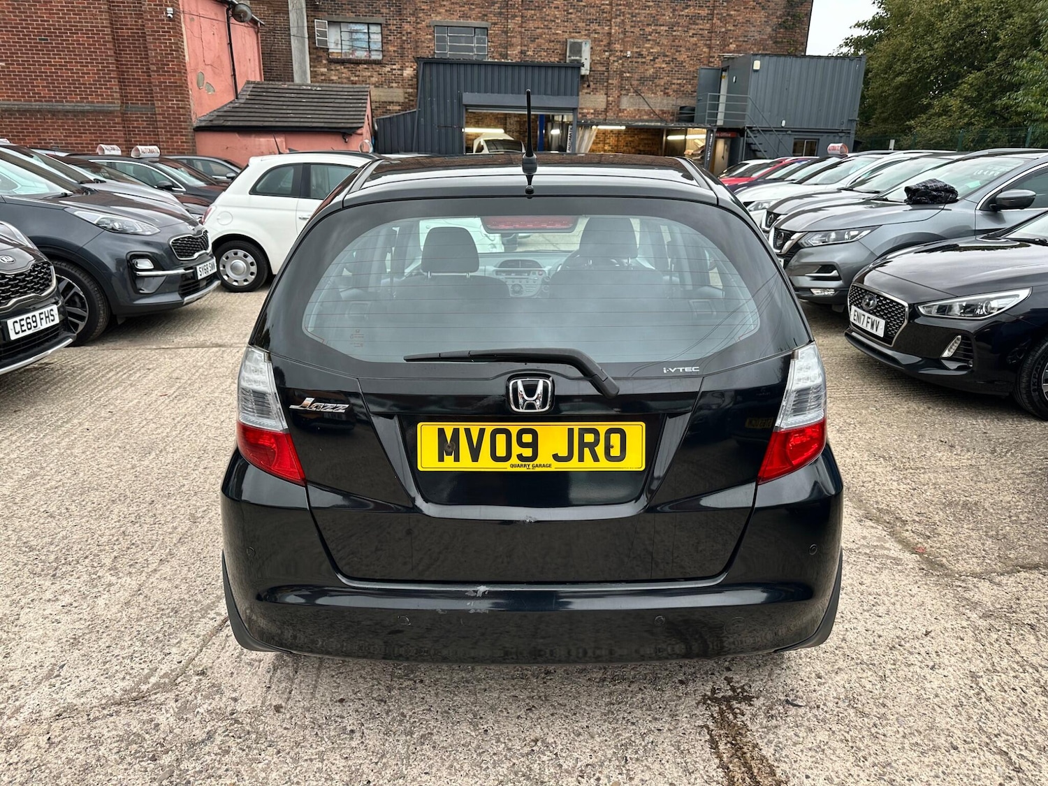 Used Honda Jazz 2009 for sale - 76226951: Photo 28