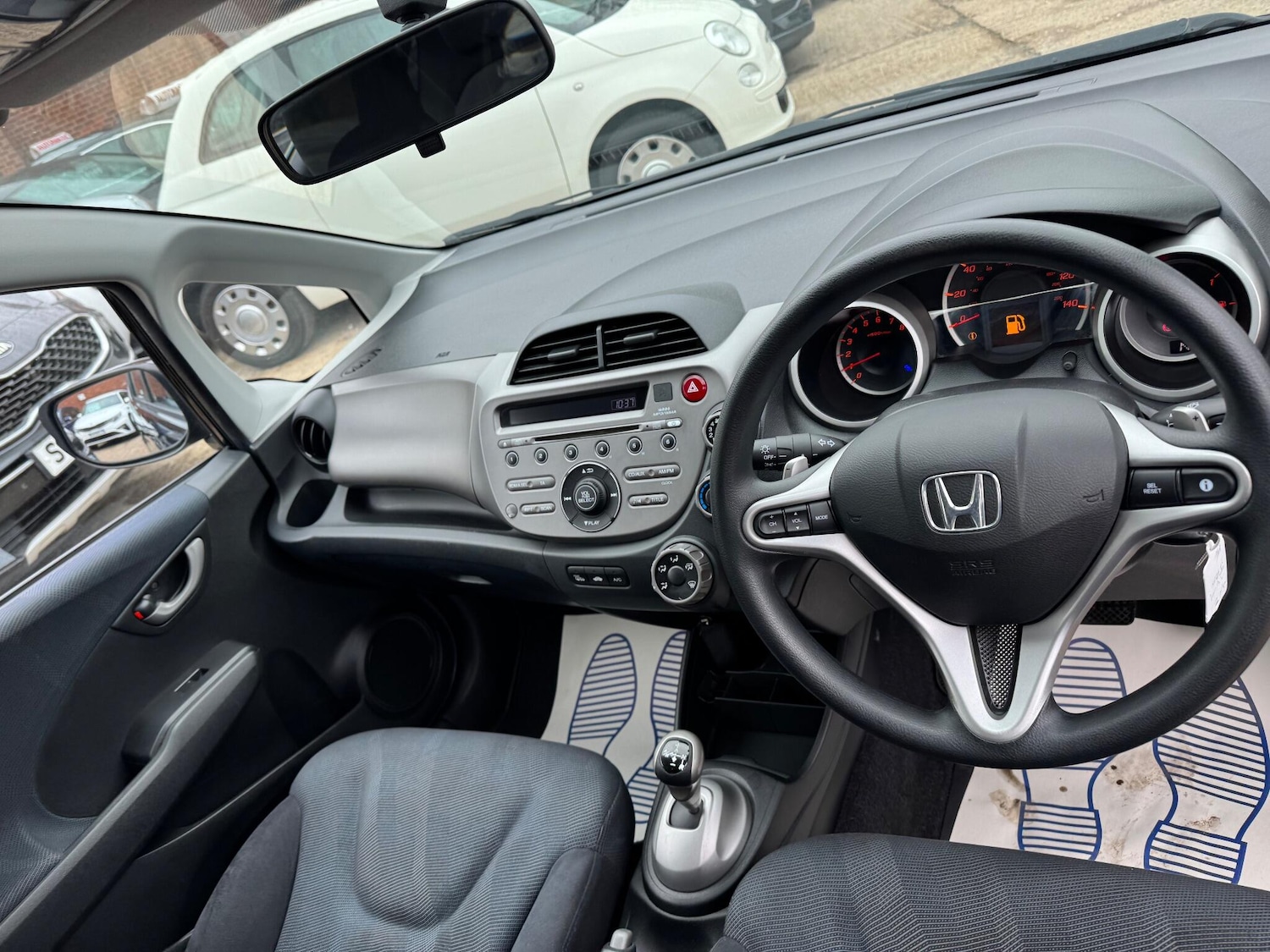 Used Honda Jazz 2009 for sale - 76226951: Photo 45