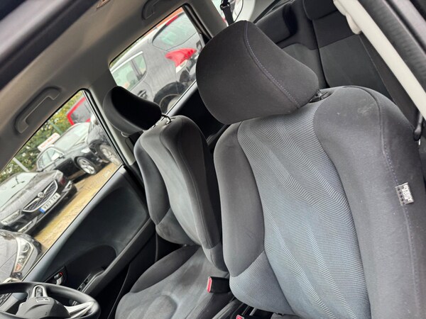 Used Honda Jazz 2009 for sale - 76226951: Photo 58
