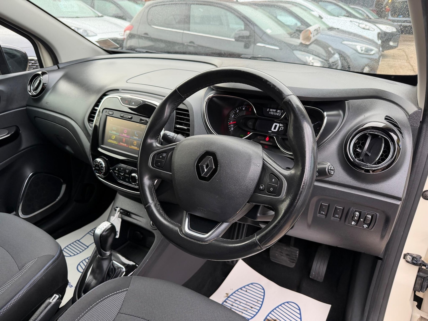 Used Renault Captur 2017 for sale - 76337654: Photo 18
