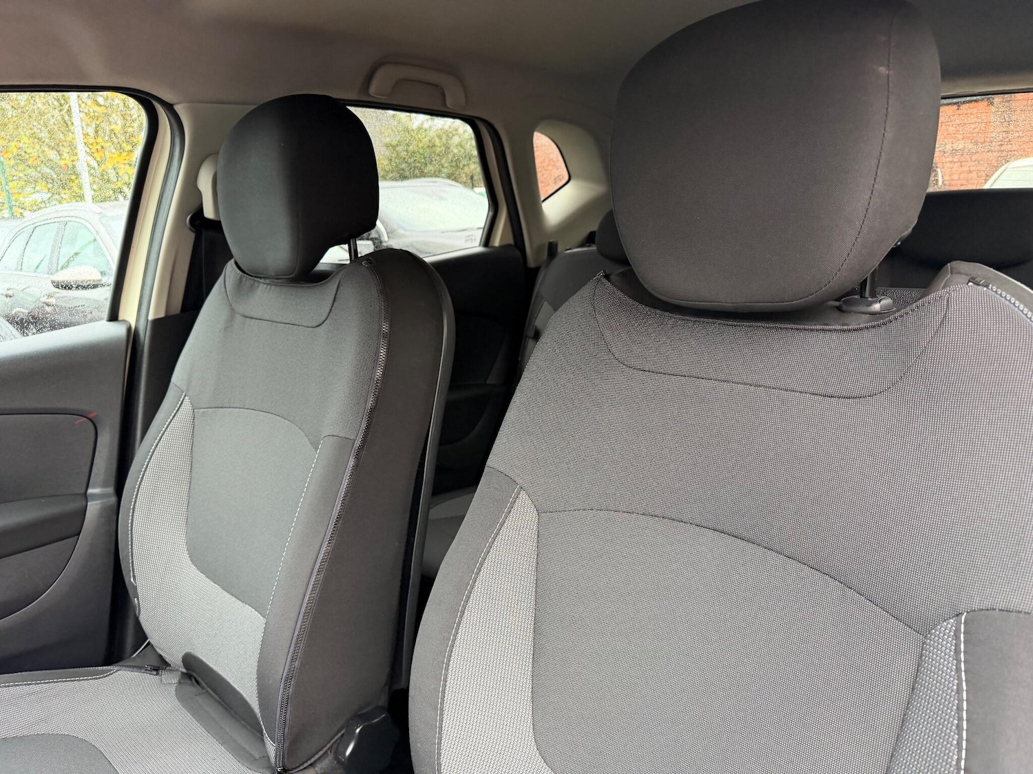 Used Renault Captur 2017 for sale - 76337654: Photo 22