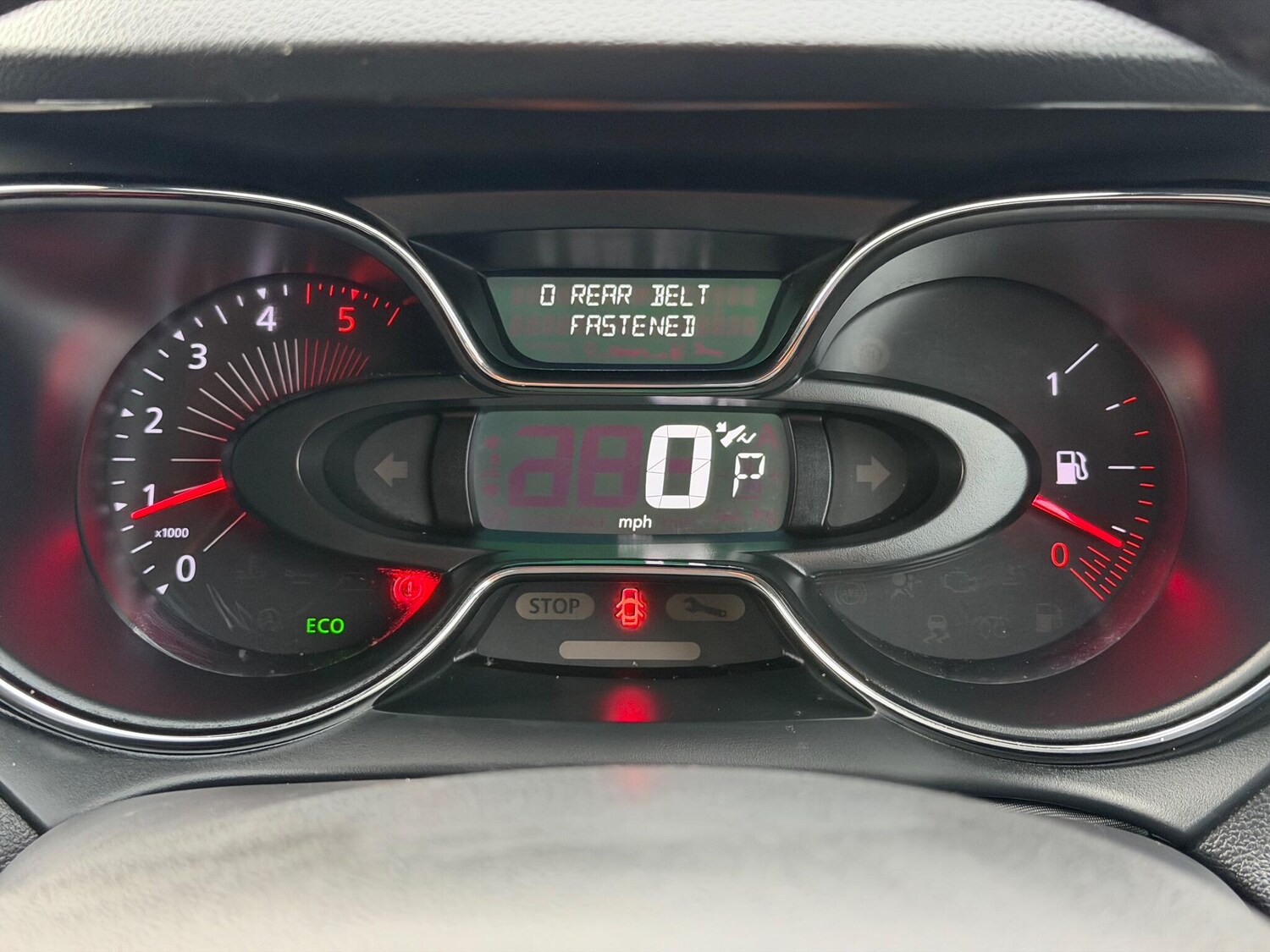 Used Renault Captur 2017 for sale - 76337654: Photo 24
