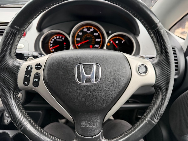 Used Honda Jazz 2007 for sale - 76238626: Photo 15