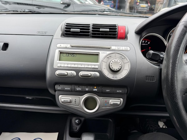 Used Honda Jazz 2007 for sale - 76238626: Photo 20