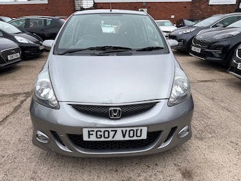 Used Honda Jazz 2007 for sale - 76238626: Photo 2