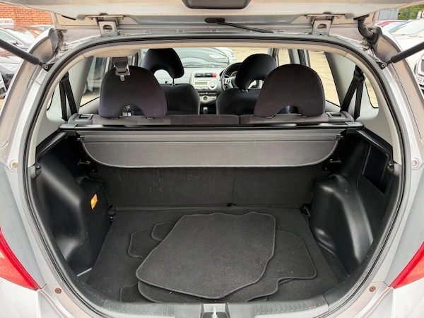 Used Honda Jazz 2007 for sale - 76238626: Photo 30