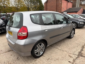 Used Honda Jazz 2007 for sale - 76238626: Photo 4