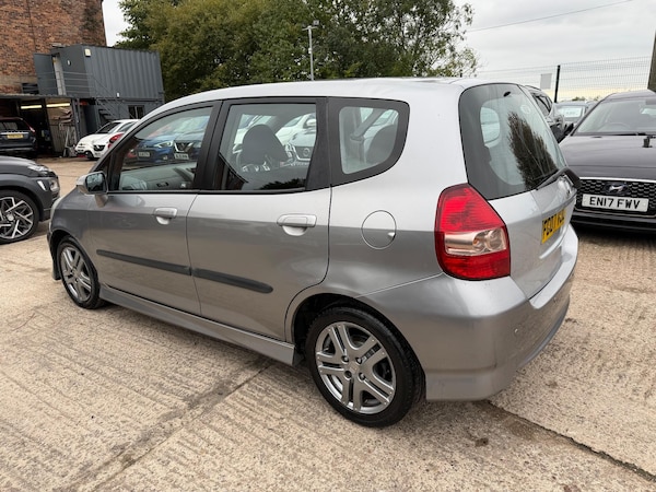 Used Honda Jazz 2007 for sale - 76238626: Photo 6