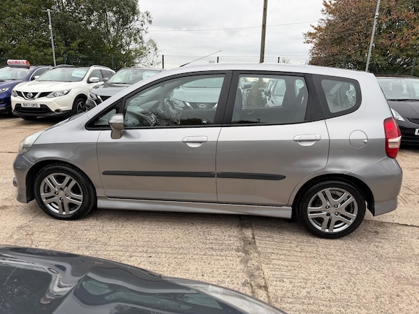 Used Honda Jazz 2007 for sale - 76238626: Photo 7