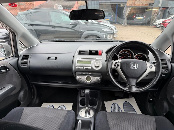 Used Honda Jazz 2007 for sale - 76238626: Photo 9