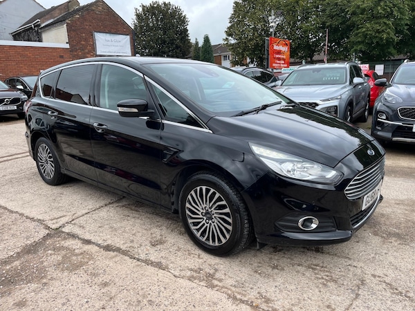 Used Ford S-Max 2018 for sale - 75388049: Photo 1
