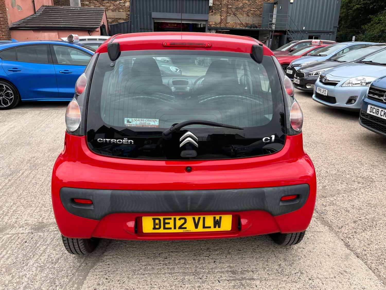 Vehicle 28