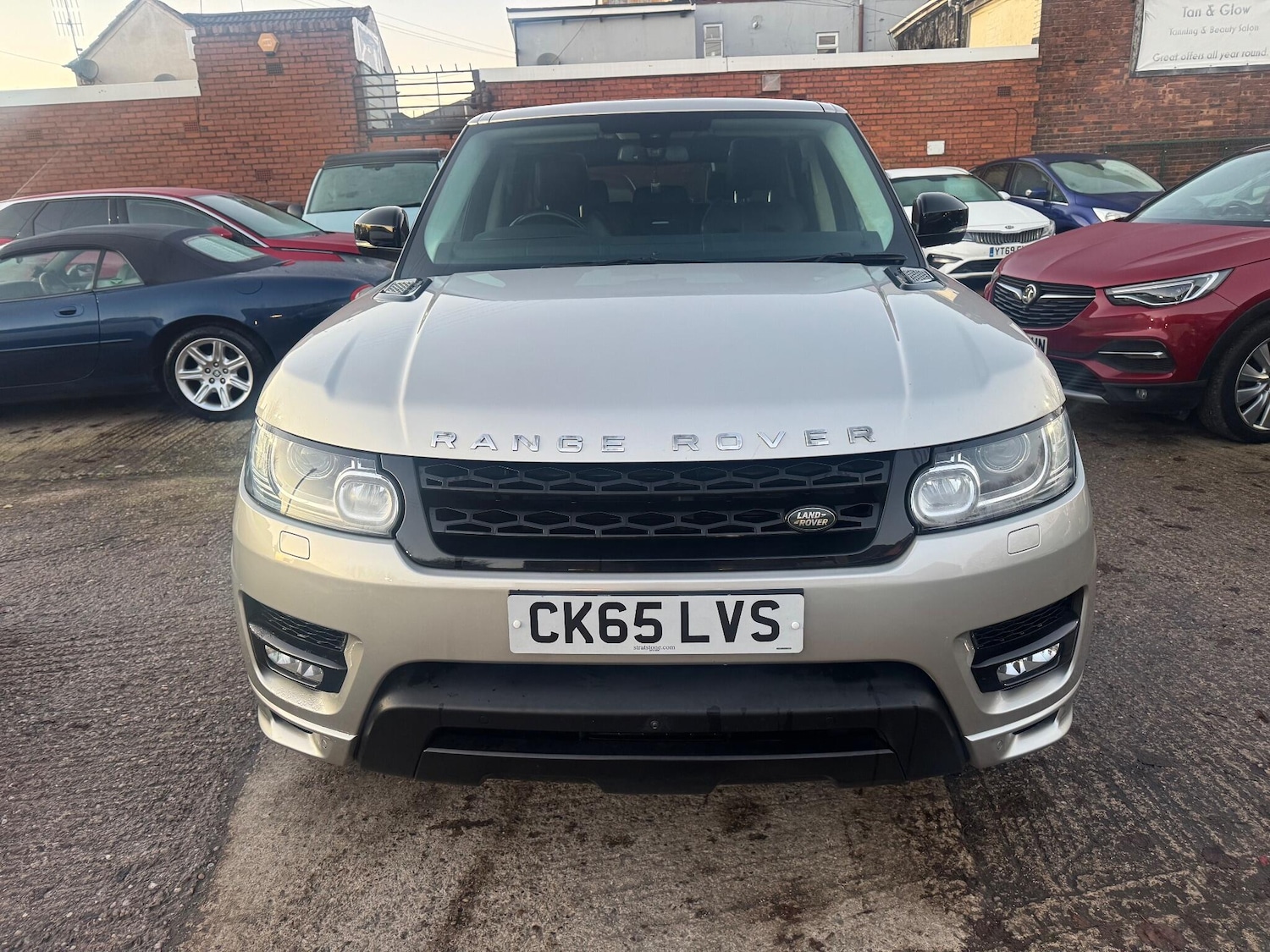 Used Land Rover Range Rover Sport 2015 for sale - 76898484: Photo 2