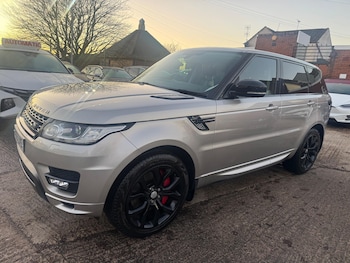 Used Land Rover Range Rover Sport 2015 for sale - 76898484: Photo