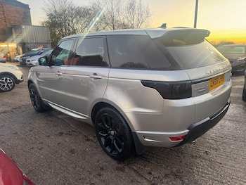 Used Land Rover Range Rover Sport 2015 for sale - 76898484: Photo