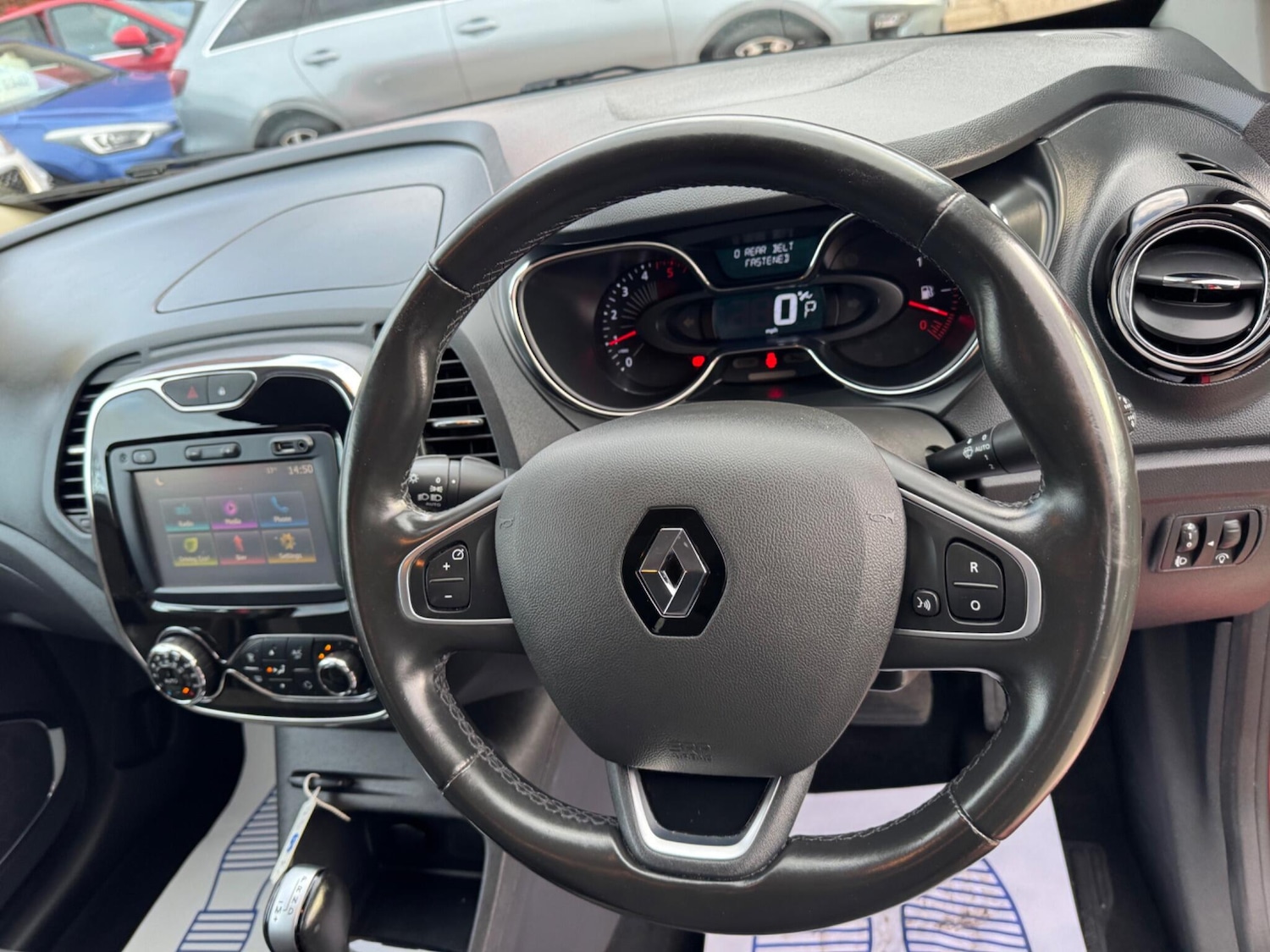 Used Renault Captur 2017 for sale - 77657947: Photo 19