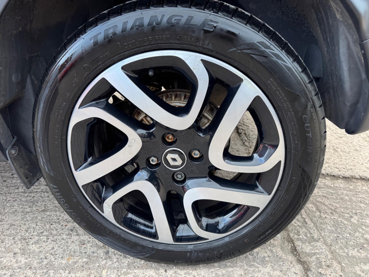 Used Renault Captur 2017 for sale - 77657947: Photo 25