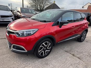 Used Renault Captur 2017 for sale - 77657947: Photo