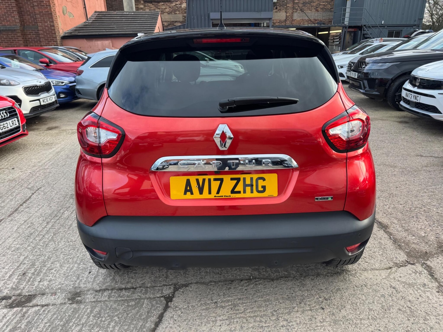 Used Renault Captur 2017 for sale - 77657947: Photo 5