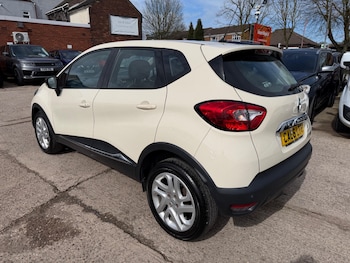 Used Renault Captur 2016 for sale - 78184711: Photo