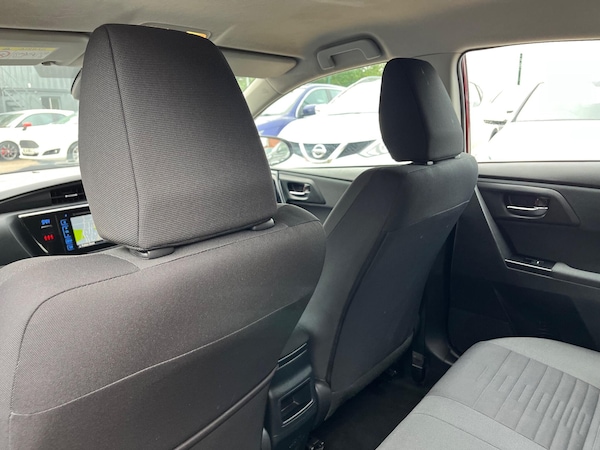 Used Toyota Auris 2017 for sale - 76151666: Photo 31