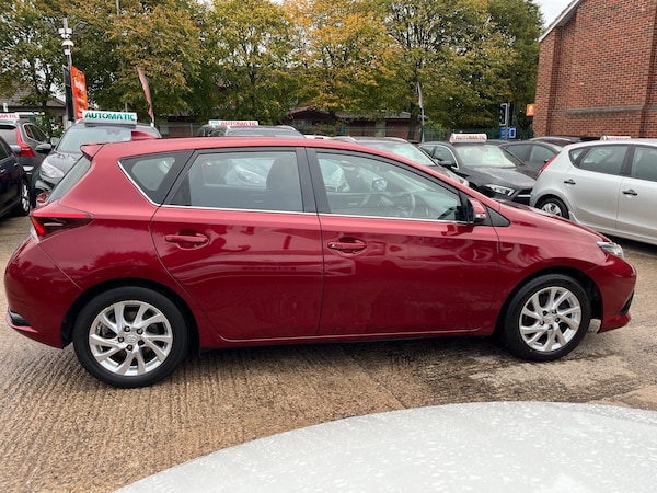 Used Toyota Auris 2017 for sale - 76151666: Photo 8