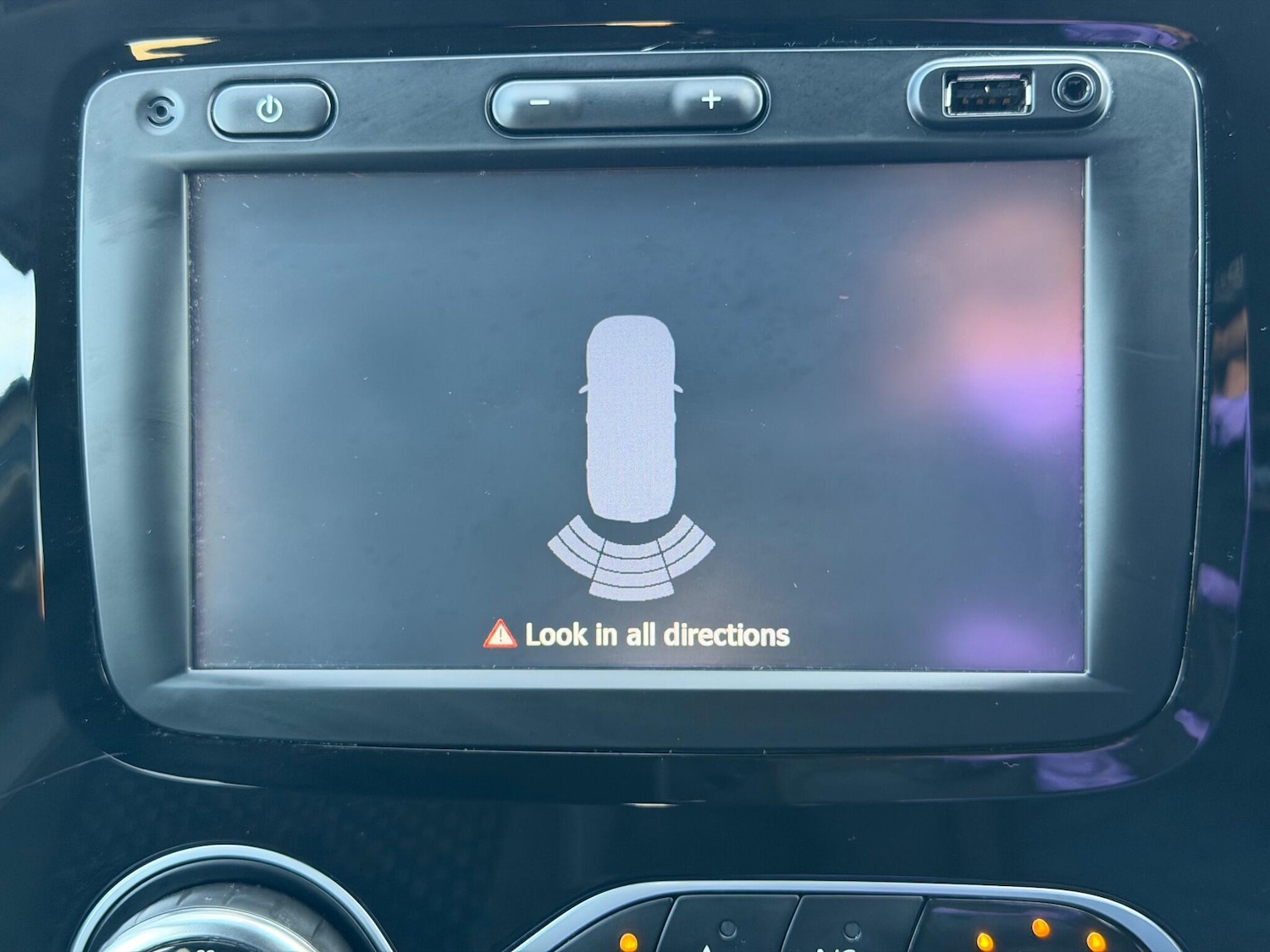 Used Renault Captur 2017 for sale - 76997343: Photo 19