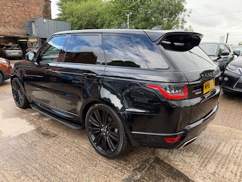 Used Land Rover Range Rover Sport 2018 for sale - 78854017: Photo