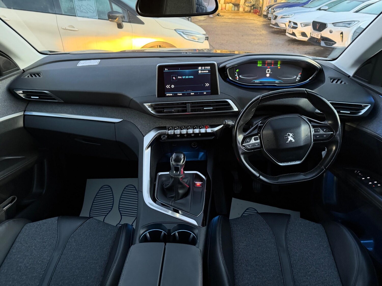 Used Peugeot 3008 2018 for sale - 76912791: Photo 13